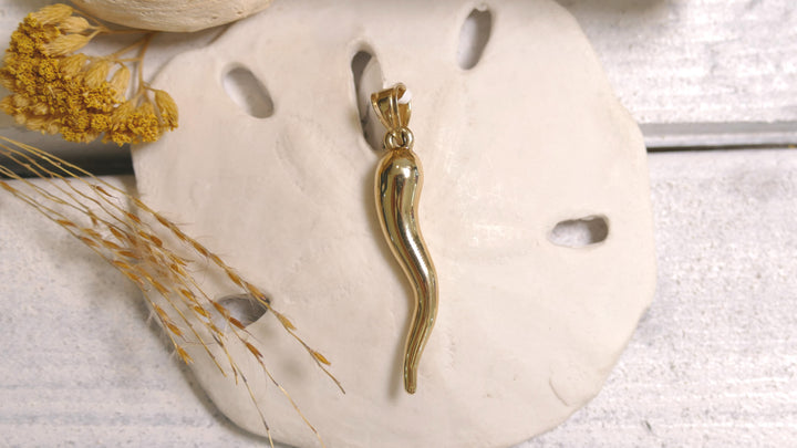 14k - Yellow Gold Hollow - Large Italian Horn Pendant