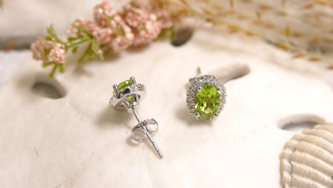 14k White Gold Oval 0.28ct Peridot Diamond Halo Stud Earrings