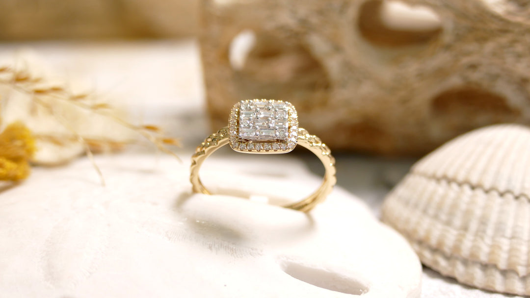 14K Yellow Gold 0.26ct Natural Diamond Square Ring (Size 6.5)