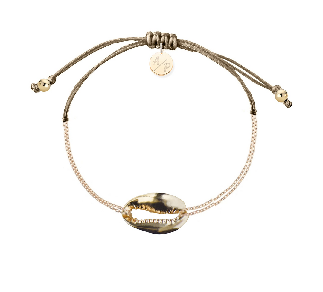 Adriana Pappas - - 14K Gold Filled - Metallic - Cappuccino Cord Chain Shell Bracelet - Adjustable