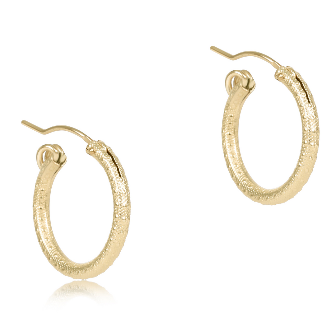 ROUND GOLD 0.5" HOOP -

TEXT