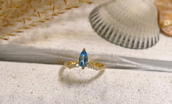 14K Yellow Gold 0.70ct Blue Zircon Marquise Ring