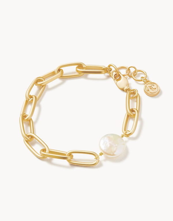 Coin Pearl Chain Bracelet
Pea