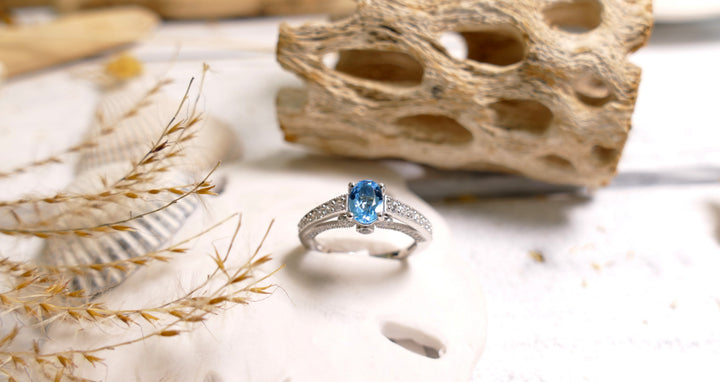 Sterling Silver - Silver Swiss Blue Topaz Oval Cubic Zirconia Ring (Size 7)