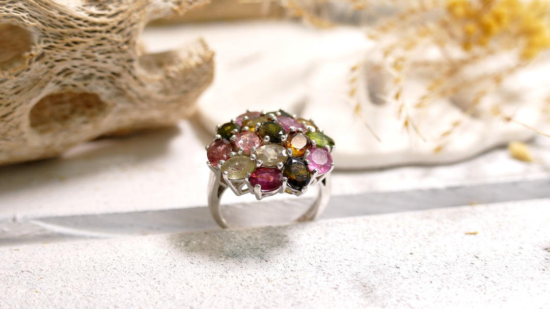 Sterling Silver - Silver Amethyst, Pink Tourm, Citrine, Chrysolite Statement Ring (Size 6)