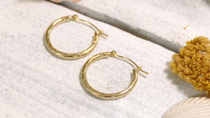14k Yellow Gold Diamond Cut Hoop Earrings