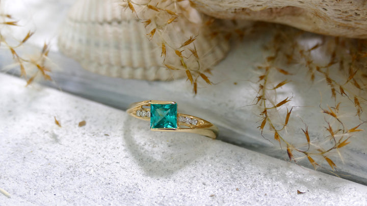 14k Yellow Gold Paraiba Tourmaline Square Ring (Size 7)