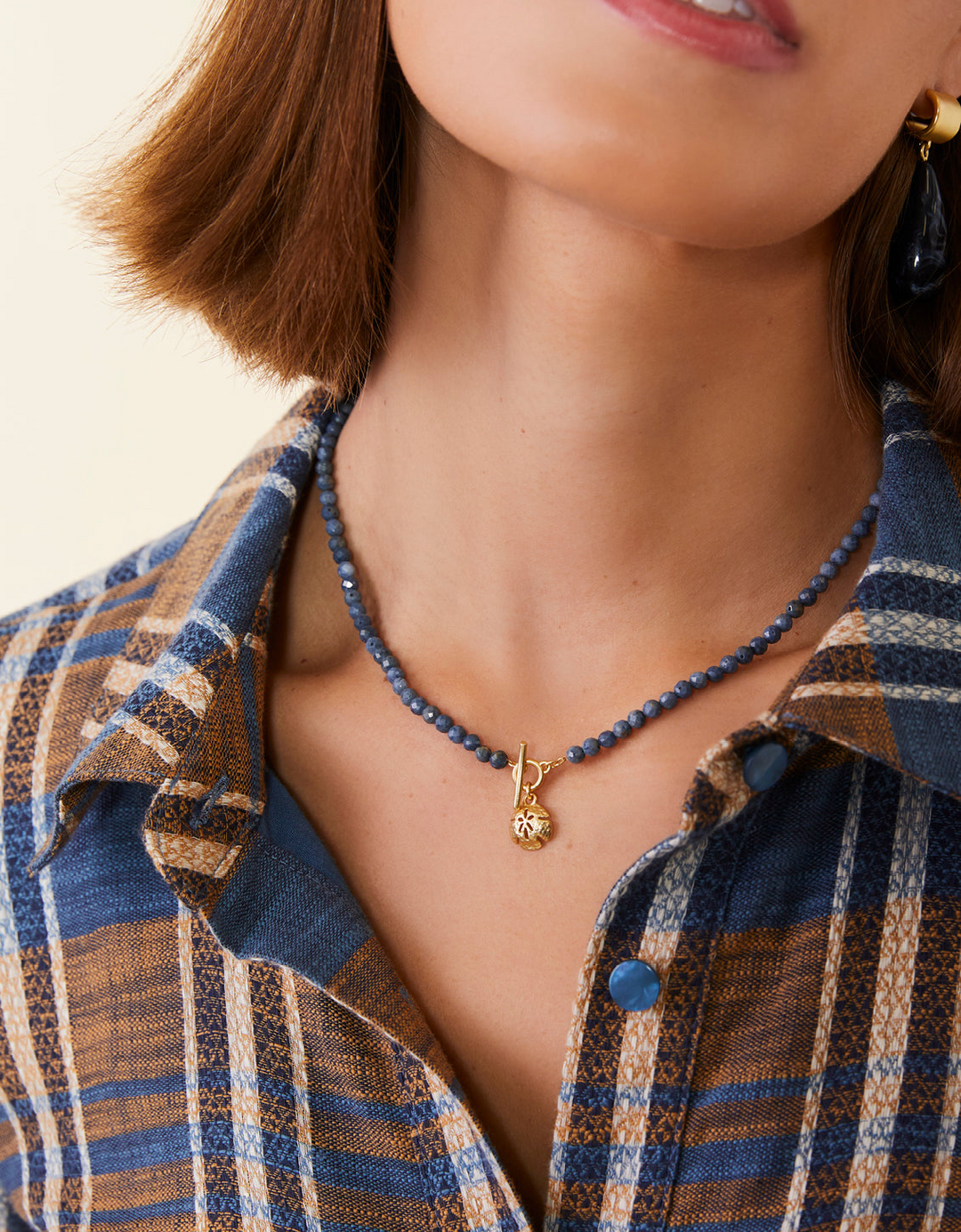 CALM WATERS NECKLACE 17" BLUE