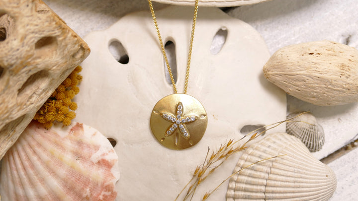 14k Yellow Gold Brushed Sanddollar 0.16ct Diamond Necklace