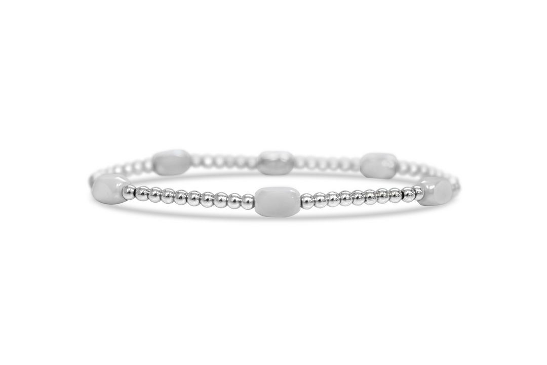 Isla - Stainless Steel - Silver - Here & There - Glacier Grey Glass Beaded Stretch Bracelet